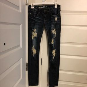Machine nouvelle mode skinny jeans
